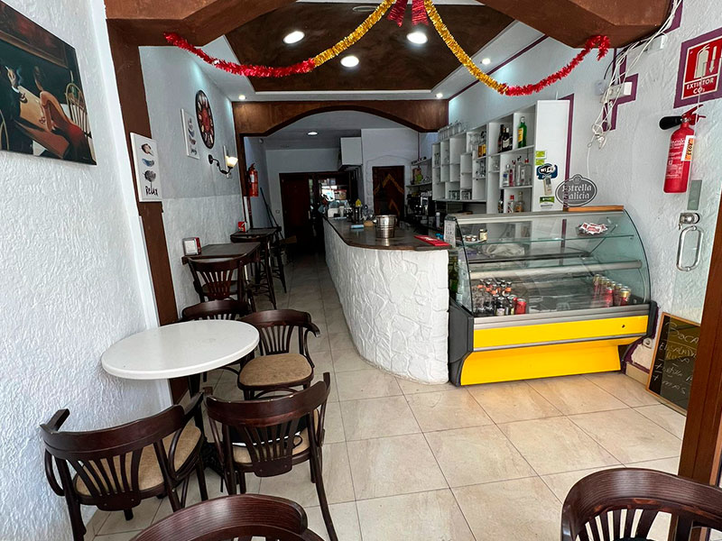 Bar-Cafetería céntrico en Torrevieja