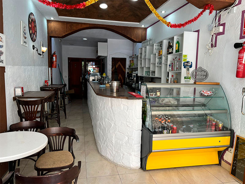 Bar-Cafetería céntrico en Torrevieja