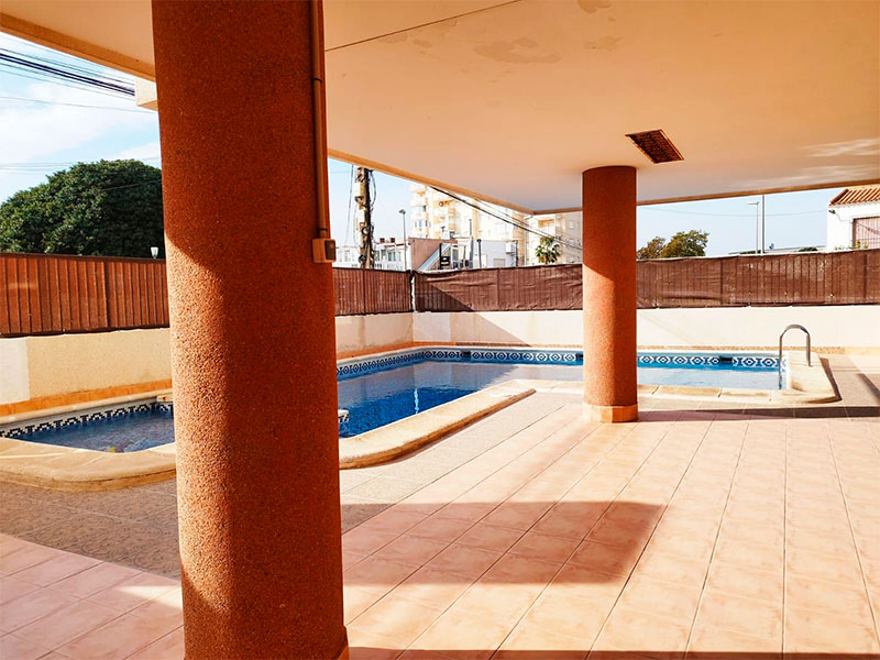 Ático con Vistas despejadas en Torrevieja