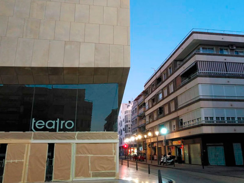 Piso en la Plaza del Teatro de Torrevieja